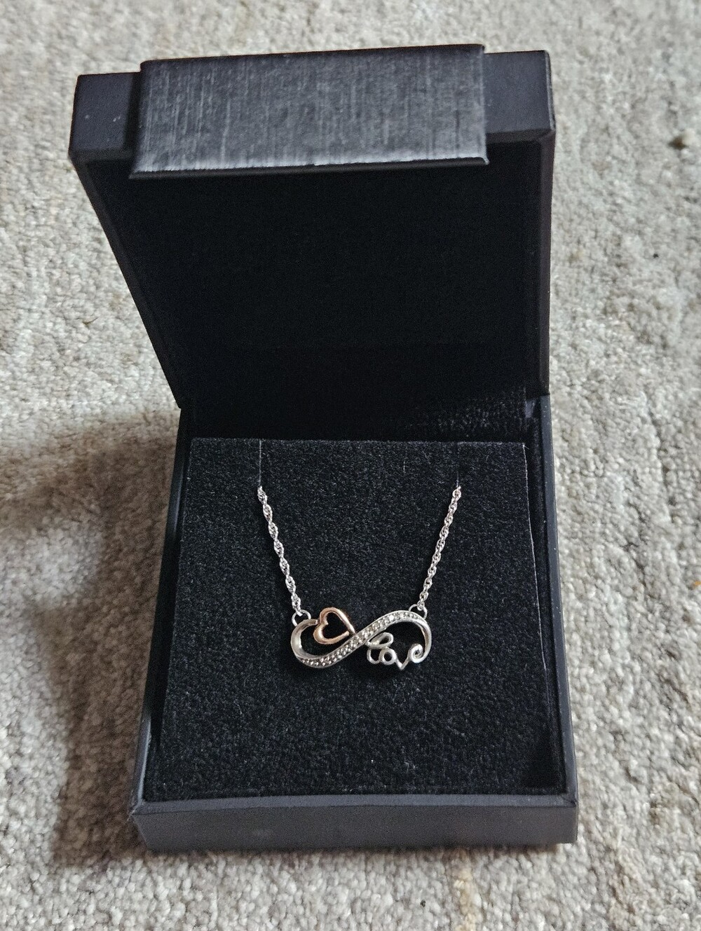 Jared Jewelers Diamond Infinity Love Necklace In Silver & 10k Rose Gold ✨️